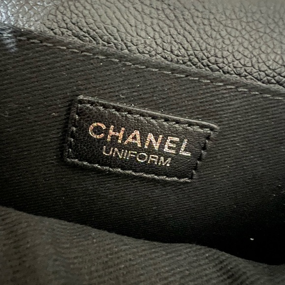 Chanel Reissue 2.55 Belt Bag - Picture 2 of 16